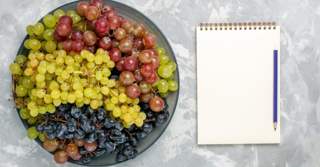 16 benefícios das uvas para sua saúde e bem-estar