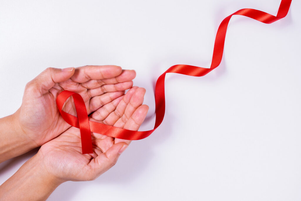 Gestante recebendo cuidados médicos relacionados ao HIV